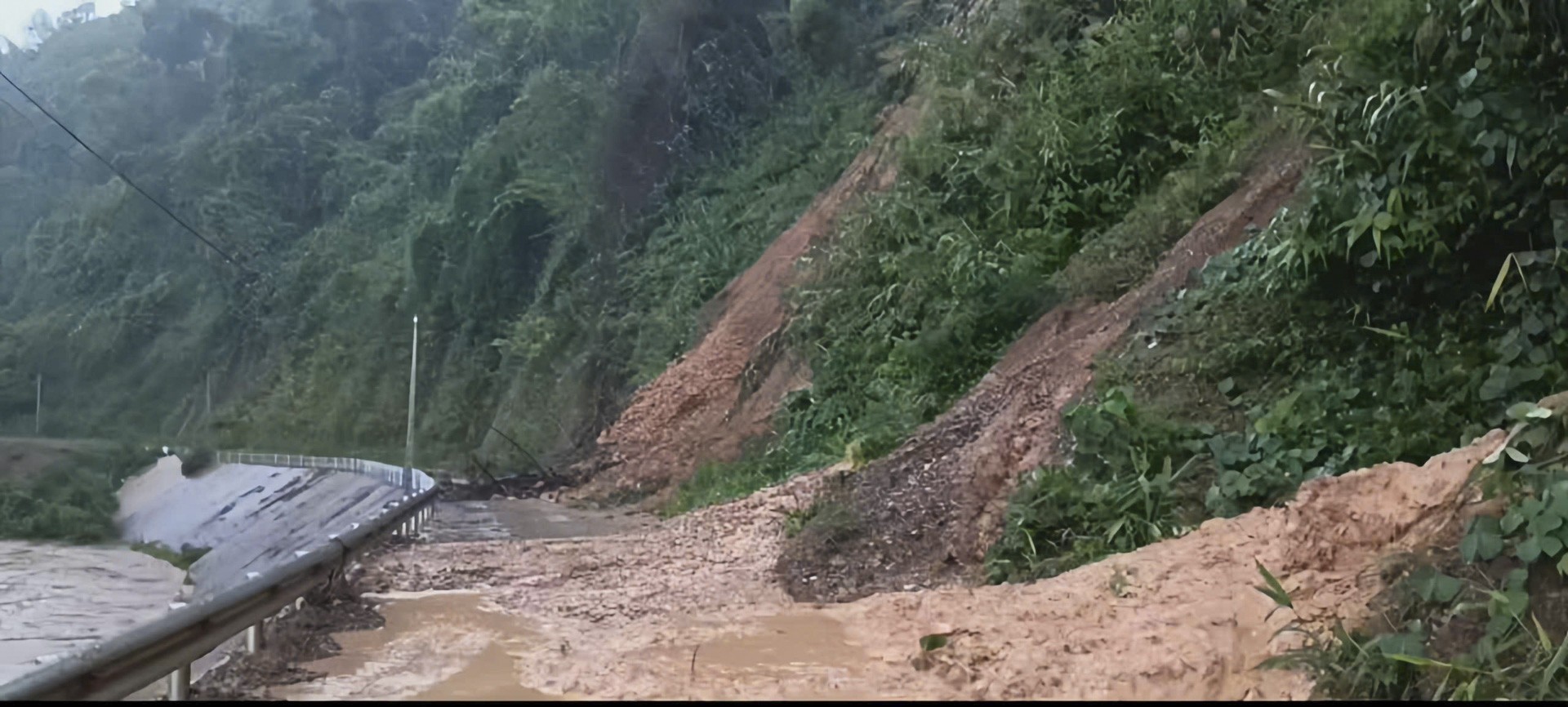 mua-sat-lo-bac-kan-2-65505-1750316393.jpg