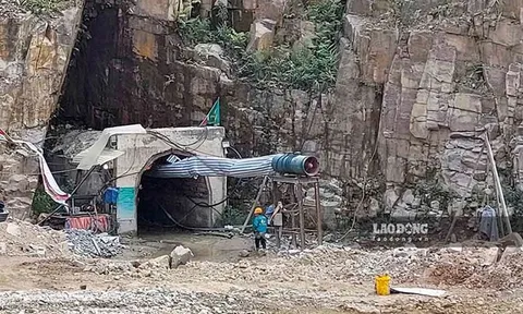 Dân tố doanh nghiệp nổ mìn làm thủy điện khiến nhiều công trình bị nứt