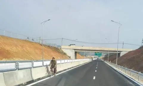 Tràn lan cảnh người đi bộ, đi xe đạp ngược chiều trên cao tốc Tuyên Quang - Phú Thọ