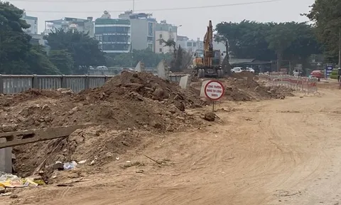 Cử tri than khó về cấp phép công trình trong hành lang bảo vệ giao thông
