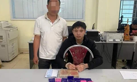 Ship hàng nghìn viên ma túy qua xe khách lấy 5 triệu đồng tiền công