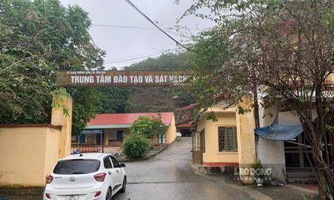Thanh tra đào tạo lái xe A1 cho đồng bào dân tộc không biết chữ ở Yên Bái