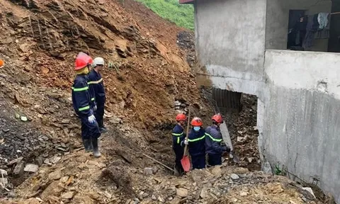 Đôi vợ chồng trẻ cùng con nhỏ tử vong trong đêm vì lở đất dù trời không mưa