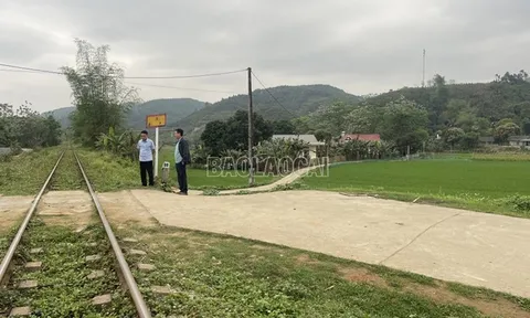 Lào Cai rào, đóng tạm thời gần 400 lối đi tự mở qua đường sắt