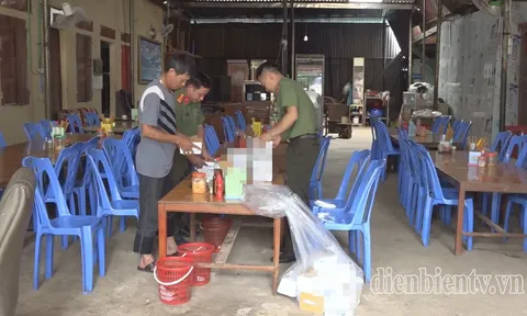 Điện Biên Đông: Phát hiện nhiều vật dụng quảng cáo đánh bạc