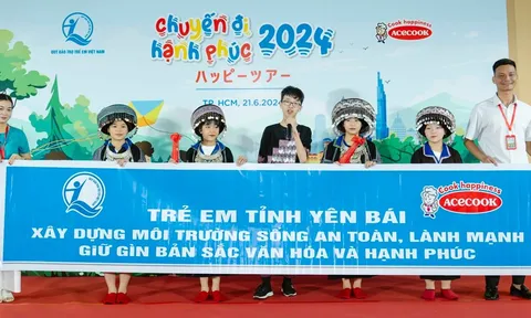 5 học sinh khó khăn, mồ côi Yên Bái tham gia Chương trình “Chuyến đi hạnh phúc”