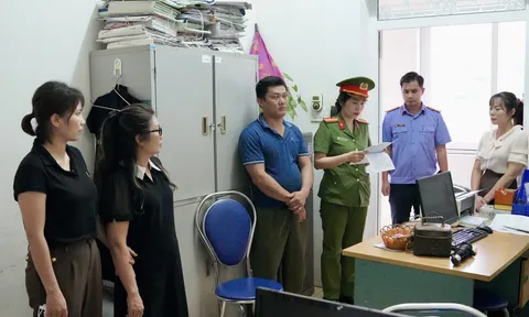 Phó giám đốc Trung tâm đào tạo nghề cùng 5 cán bộ bị khởi tố