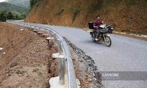 Đường 80 tỉ tại Điện Biên chưa bàn giao đã xuống cấp