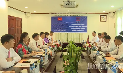 HĐND tỉnh Điện Biên hội đàm với HĐND tỉnh Phông Sa Lỳ