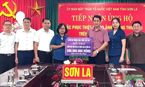 Điện Biên và Sơn La tiếp nhận ủng hộ người dân vùng thiên tai