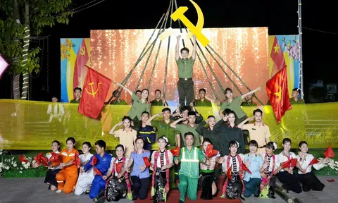 Thành phố Yên Bái: Đặc sắc Chương trình nghệ thuật “79 năm vang mãi bản hùng ca”