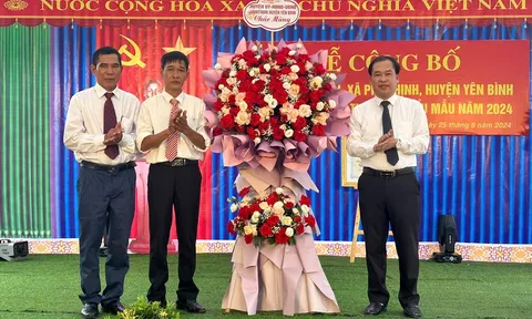 Xã Phú Thịnh (Yên Bình) công bố thôn Hợp Thịnh đạt chuẩn thôn nông thôn mới kiểu mẫu