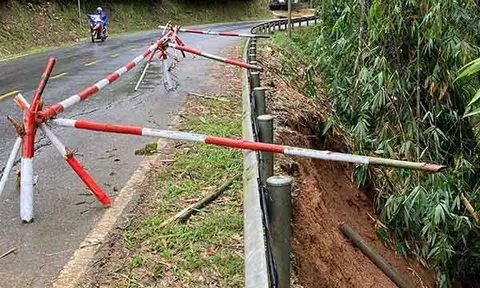Điện Biên đối diện nguy cơ đứt gãy nền đường Quốc lộ 279