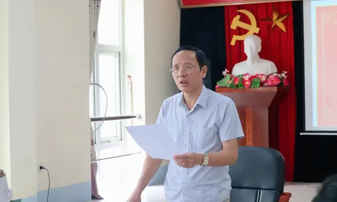 Công bố Quyết định chuẩn y chức vụ Phó Bí thư Chi bộ Báo Lai Châu nhiệm kỳ 2020-2025