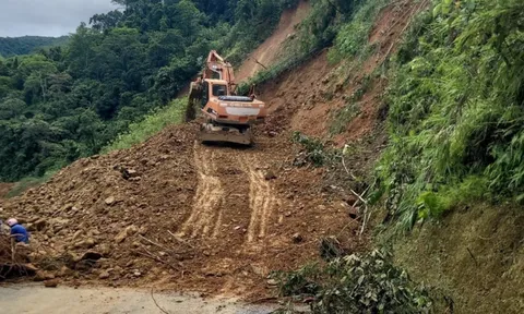 Lai Châu: Cần ít nhất 2 tháng, Quốc lộ 4H mới có thể thông đường