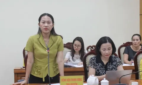 Thái Nguyên lùi ngày nhập học để điều tra nguyên nhân hàng loạt học sinh bị sốt, đau đầu
