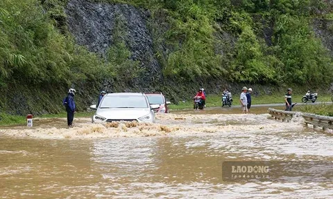 Điện Biên cho toàn bộ học sinh nghỉ học sau cơn bão số 3