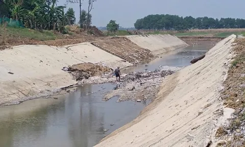 Sạt lở ở dự án chống ngập nghìn tỉ tại Vĩnh Phúc