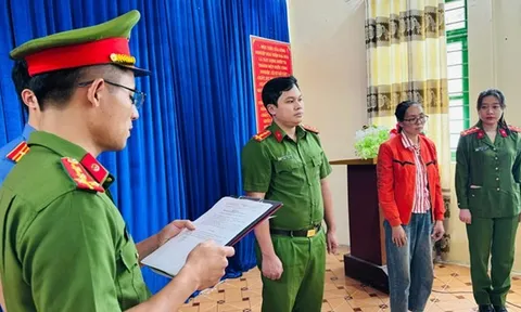 Kế toán xã ở Lào Cai lập khống hóa đơn, trục lợi 300 triệu đồng