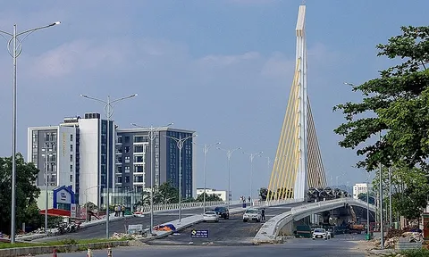 Cầu vượt đường sắt 487 tỷ đồng ở Vĩnh Phúc sắp hoàn thành