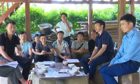 Công nhân ở Điện Biên vỡ mộng xuất khẩu vì bị đem con bỏ chợ