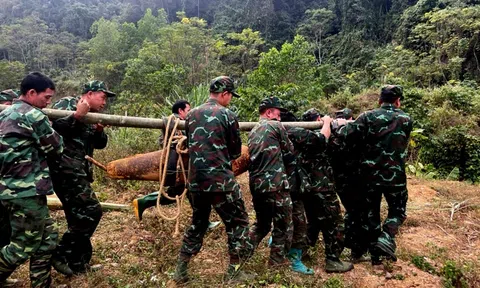 Bắc Kạn: Hủy nổ an toàn quả bom nặng 300kg