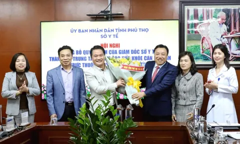 Sở Y tế Phú Thọ công bố quyết định thành lập Trung tâm chăm sóc sức khỏe cán bộ tỉnh