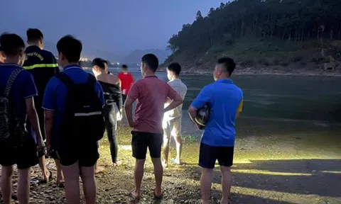 Tuyên Quang huy động lực lượng tìm kiếm học sinh bị đuối nước