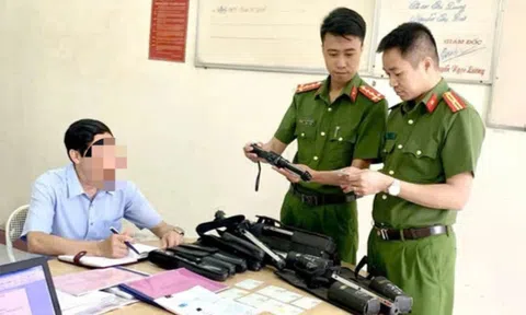 Vận động người dân giao nộp gần 50 khẩu súng tự chế