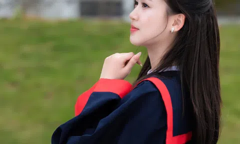 Thủ khoa khối A00 ở Phú Thọ gây 'bão' mạng vì vừa giỏi vừa xinh