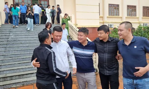 Tòa tuyên vô tội, nguyên Phó Bí thư tỉnh đoàn Yên Bái có được phục chức?