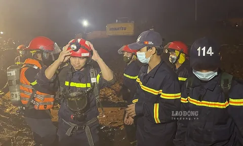 Nghẹt thở hiện trường tìm kiếm 4 công nhân mắc kẹt trong hầm thủy điện