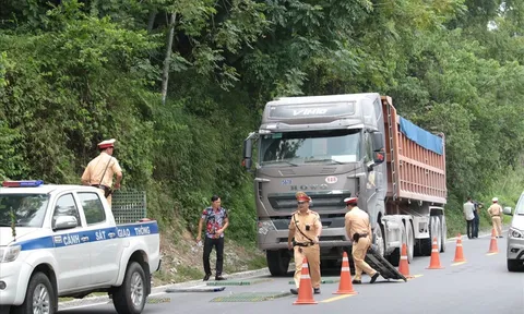 Tuyên Quang: Không còn xe tải “khủng” cơi nới thành thùng chạy trên quốc lộ