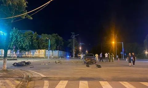 Hòa Bình: Va chạm với xe ô tô lúc nửa đêm, 1 thanh niên tử vong