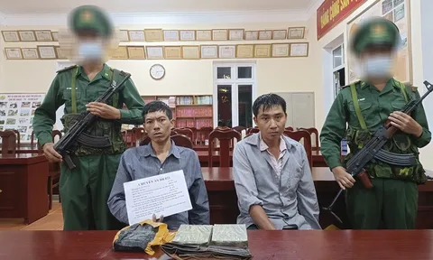 Bắt giữ 2 đối tượng từ Lai Châu sang Điện Biên mua 2 bánh heroin