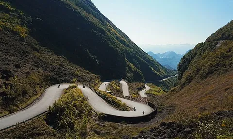 Hà Giang: Bắt giữ thầy giáo vận chuyển trái phép lượng lớn ma túy