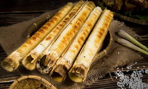 Cơm lam nếp nương, món ăn 'dã chiến' của người Tây Bắc