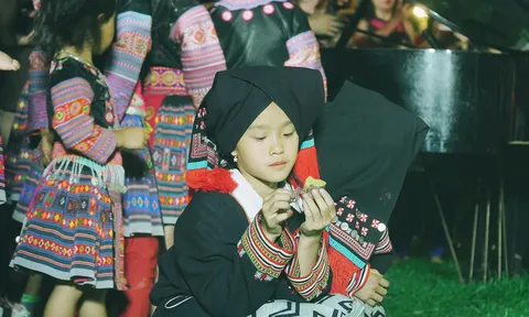 Chợ phiên - điểm chơi đêm mới ở Mộc Châu