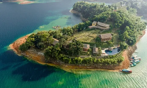 6 bể bơi vô cực view núi rừng - điểm đến hot của miền Bắc