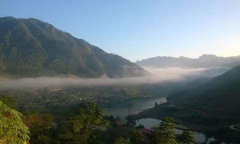 Suối Chiếu - điểm du lịch trải nghiệm Tây Bắc nên đến dịp nghỉ lễ