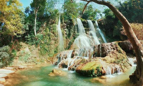 Dải Yếm nước trên bản Vặt xã Mường Sang