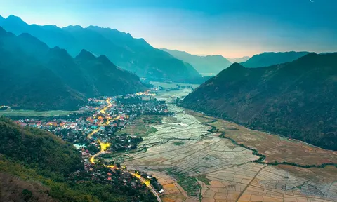 Mai Châu làm lỡ bước chân du khách