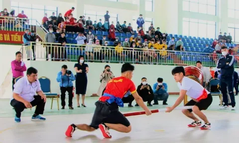 Khai mạc Giải vô địch Cúp các câu lạc bộ Đẩy gậy và Kéo co