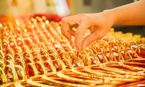 Giá vàng hôm nay 7.5 tăng nhẹ