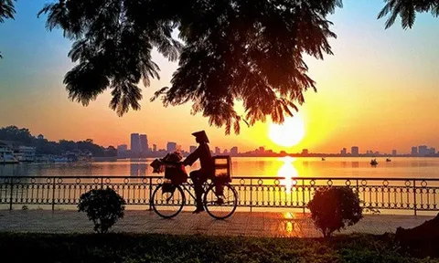 Dự báo thời tiết hôm nay 18.5: Hà Nội nắng đẹp