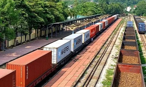 Lý do chưa triển khai dự án kết nối đường sắt Lào Cai với Trung Quốc