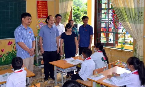 Điện Biên không chạy theo thành tích để đạt trường chuẩn