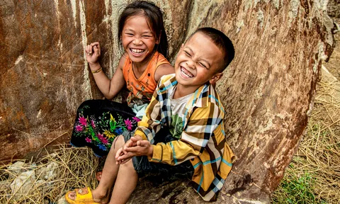 Ngắm gương mặt hồn nhiên của trẻ vùng cao Tây Bắc