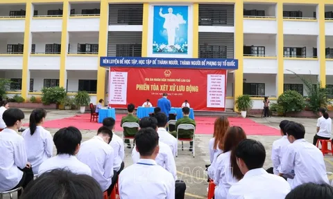 Xét xử lưu động 2 vụ án tàng trữ trái phép chất ma túy trên địa bàn thành phố Lào Cai