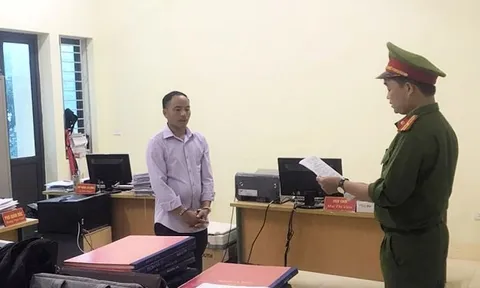 Khởi tố cán bộ văn phòng đăng ký đất đai ở Hà Giang
